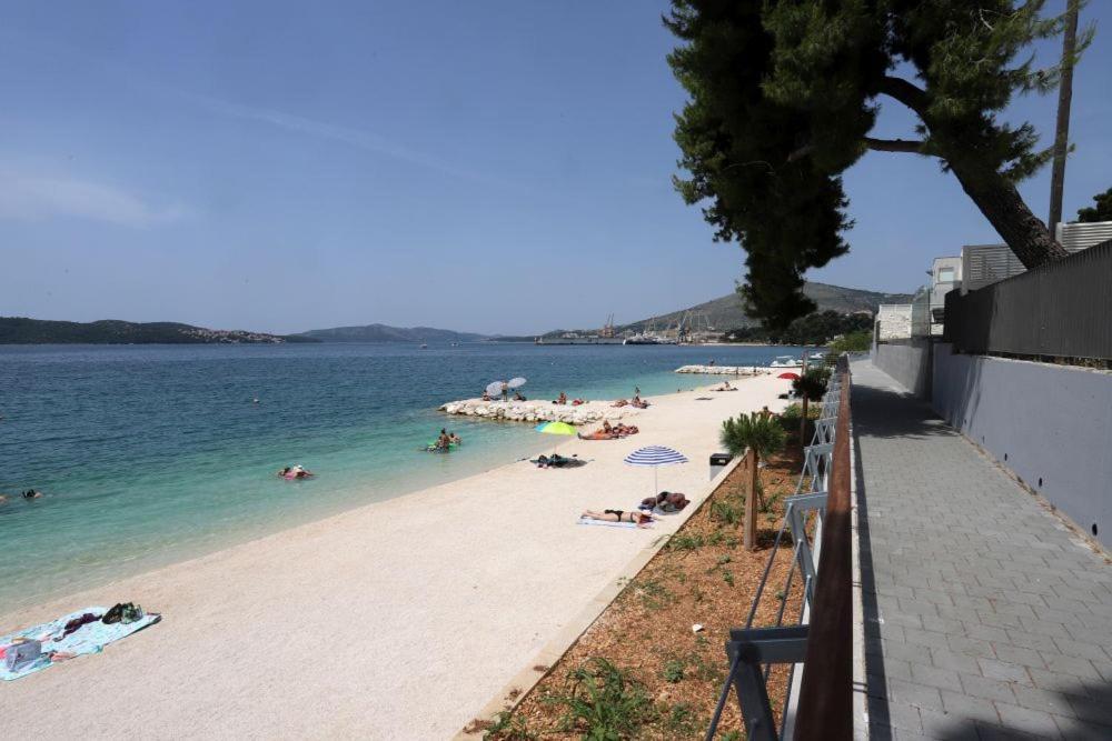 Apartments Gracia & Toni Trogir Buitenkant foto